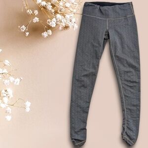 Prana Misty Gray Textured Ruched Leggings Size XS Yoga Pants Knit Pull On